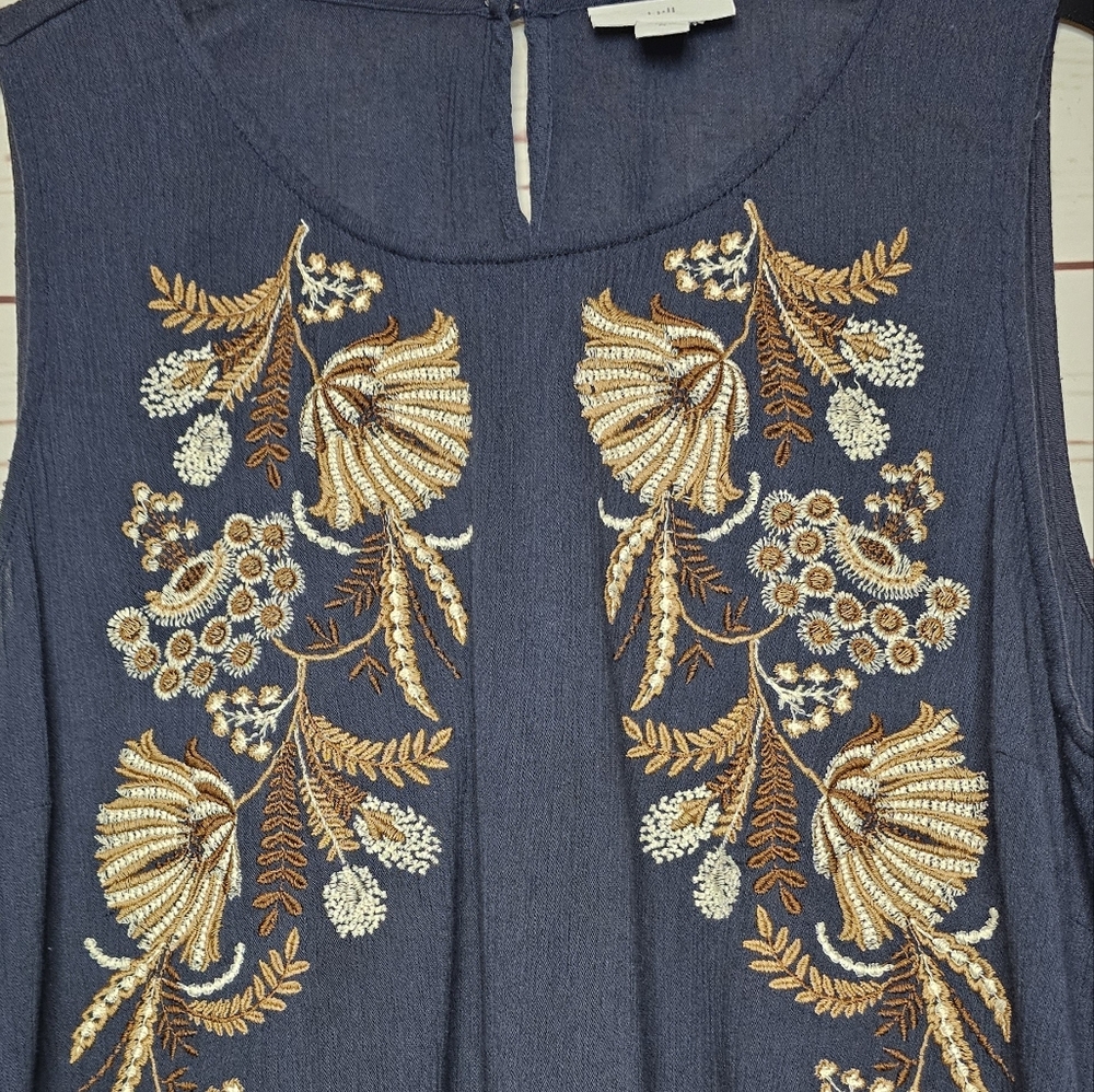 J. Jill Embroidered Navy Blue Sleeveless Top - Picture 5 of 10